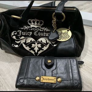 Juicy Couture VELOUR  Black over shoulder Bag with wallet